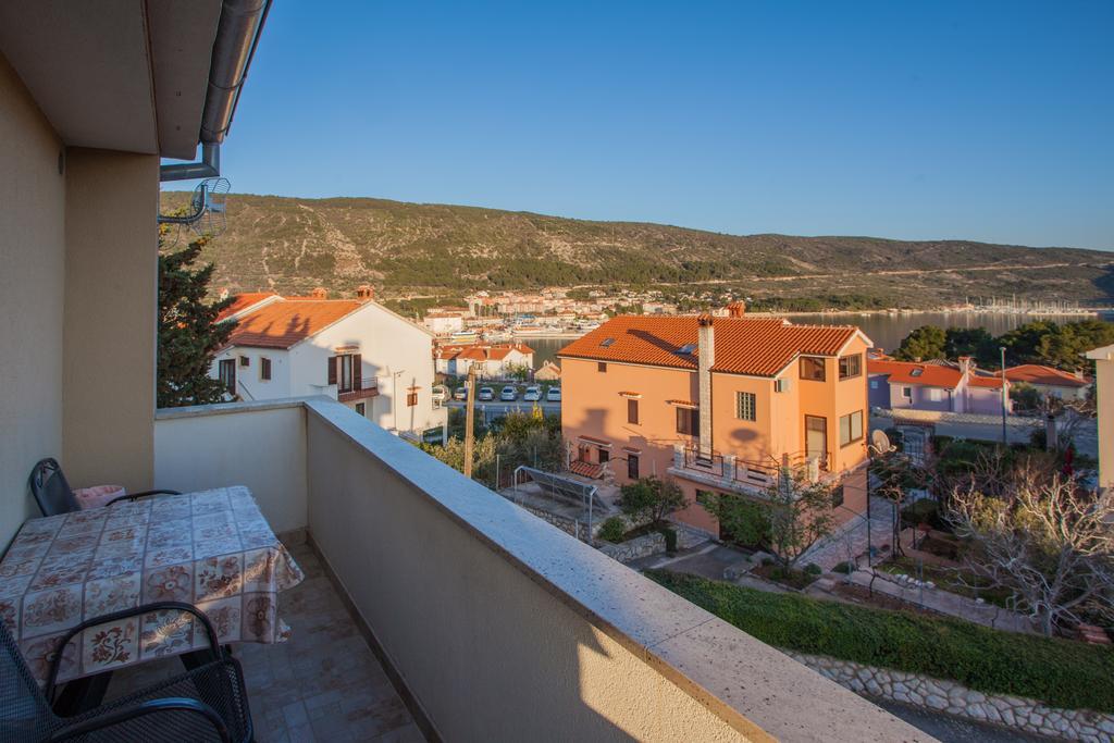 Apartments Tatjana Cres Exterior foto